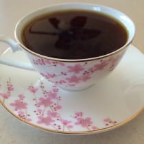 Tea Blending Sisters Feature