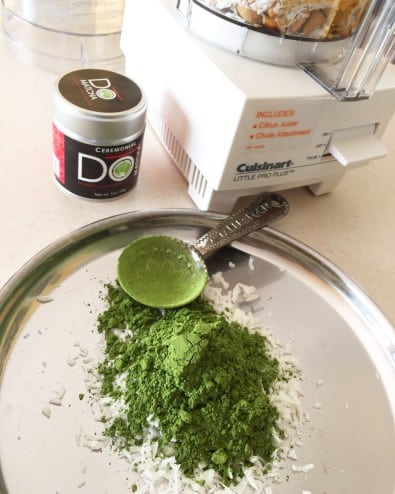 Matcha Bliss Balls Coating